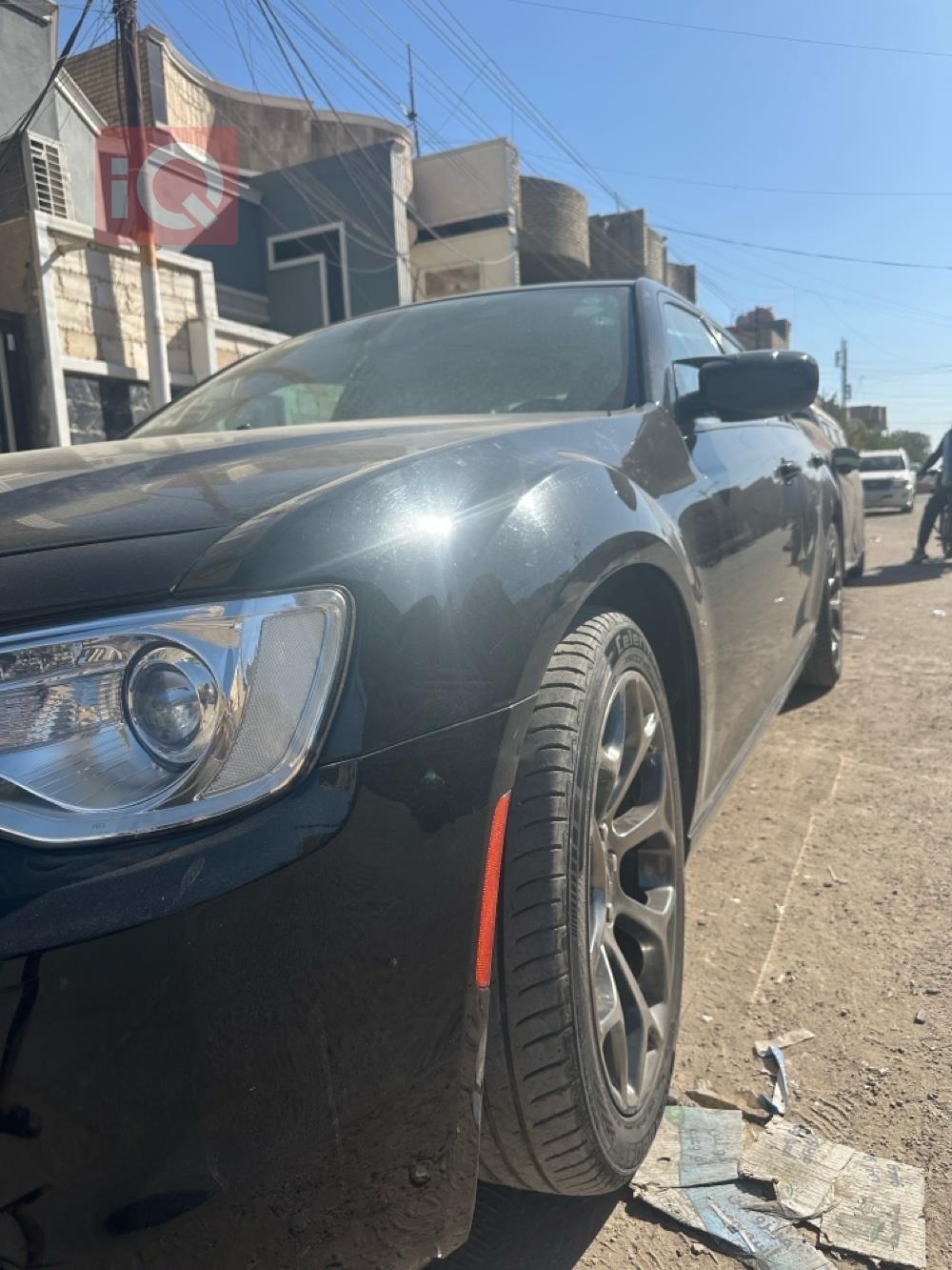 کرایسلەر 300